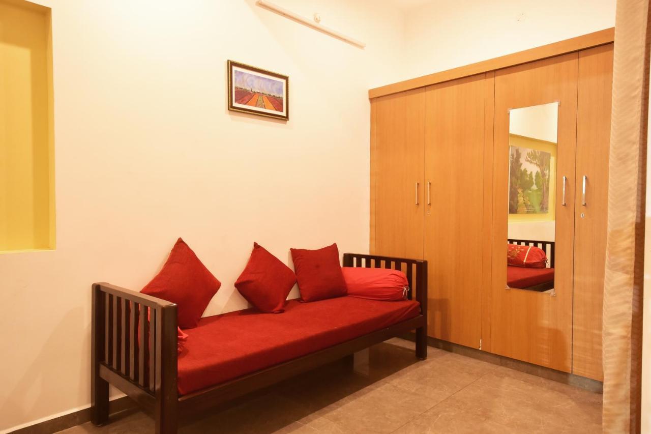 Bharathi Residhome Pondicherry Eksteriør bilde